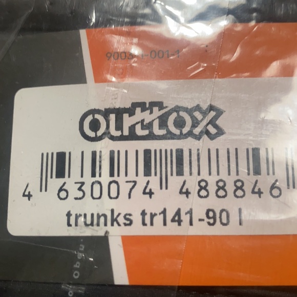 Outtox Black Wrap Rear Trunks.TR141-90-L - Picture 4 of 4